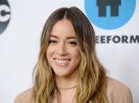 Chloe Bennet mug #G2397931