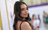 Chloe Bridges t-shirt #3883591