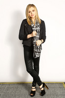 Chloe Moretz Sweatshirt #2125580