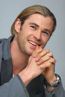 Chris Hemsworth mug #G560942