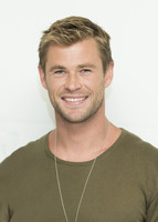 Chris Hemsworth mug #G764633