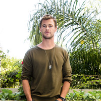Chris Hemsworth mug #G764644
