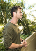 Chris Hemsworth Sweatshirt #2464622