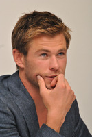 Chris Hemsworth mug #G803380