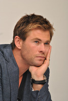 Chris Hemsworth mug #G803390
