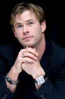 Chris Hemsworth mug #G850190