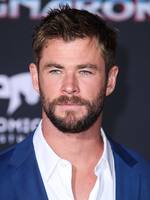 Chris Hemsworth mug #G1021366