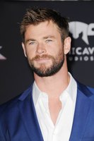 Chris Hemsworth tote bag #G1021406