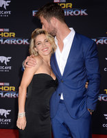 Chris Hemsworth Tank Top #2779309