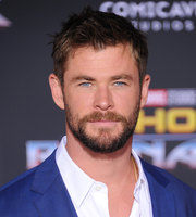 Chris Hemsworth mug #G1021427