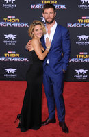Chris Hemsworth Sweatshirt #2779340