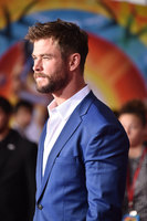 Chris Hemsworth mug #G1021441