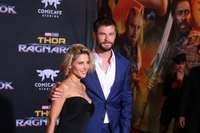 Chris Hemsworth mug #G1021534