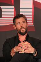 Chris Hemsworth mug #G1021538