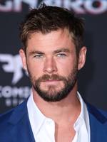 Chris Hemsworth Longsleeve T-shirt #2779451