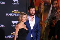 Chris Hemsworth Sweatshirt #2779455