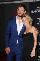 Chris Hemsworth Longsleeve T-shirt #2779462