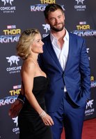 Chris Hemsworth Longsleeve T-shirt #2779465