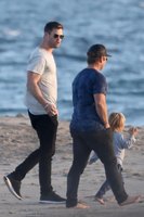 Chris Hemsworth Longsleeve T-shirt #2895262