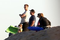 Chris Hemsworth Longsleeve T-shirt #2895276