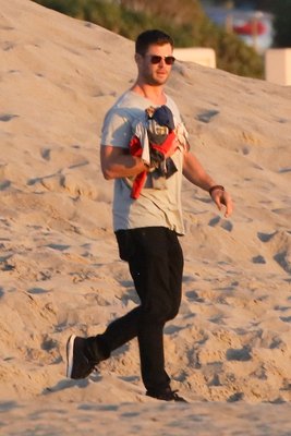 Chris Hemsworth posters