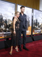 Chris Hemsworth mug #G1214628