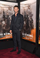 Chris Hemsworth mug #G1214735