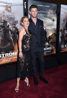 Chris Hemsworth mug #G1214782