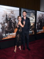 Chris Hemsworth mug #G1214844