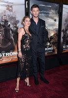 Chris Hemsworth mug #G1214893
