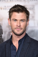 Chris Hemsworth mug #G1214909