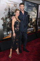 Chris Hemsworth mug #G1214981