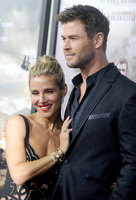 Chris Hemsworth Tank Top #2972892