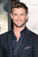 Chris Hemsworth mug #G1215058