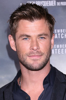 Chris Hemsworth tote bag #G1215079