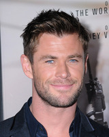 Chris Hemsworth mug #G1215106