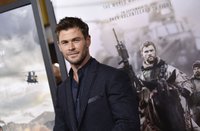 Chris Hemsworth mug #G1215113