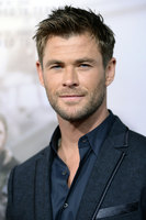 Chris Hemsworth mug #G1215130