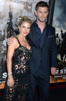 Chris Hemsworth tote bag #G1215140