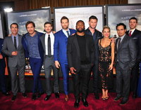 Chris Hemsworth longsleeve t-shirt #2973048