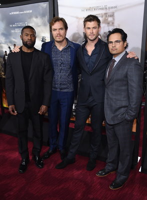 Chris Hemsworth posters