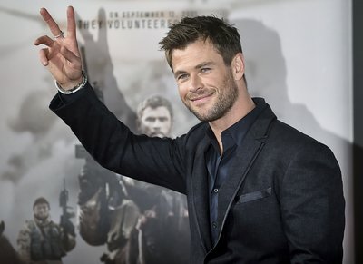 Chris Hemsworth posters