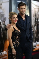 Chris Hemsworth t-shirt #2973065