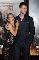Chris Hemsworth mug #G1215170