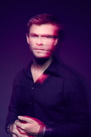 Chris Hemsworth Longsleeve T-shirt #3674774