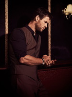 Chris Hemsworth Longsleeve T-shirt #3674779