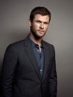 Chris Hemsworth mug #G2292041