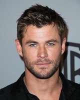 Chris Hemsworth mug #G2332115
