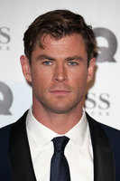 Chris Hemsworth Sweatshirt #3759789
