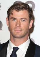 Chris Hemsworth Longsleeve T-shirt #3759792